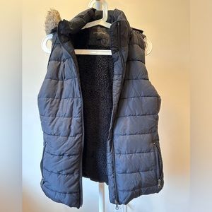 Warm puffer vest